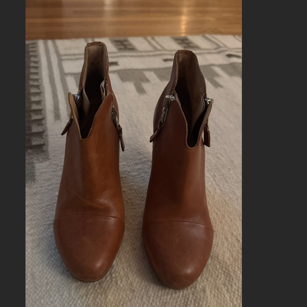 Rag & Bone Leather Ankle Bootie